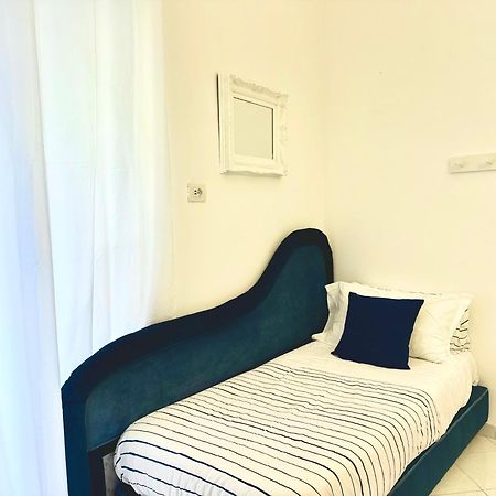 Casa Loren In The Heart Of Сорренто Экстерьер фото